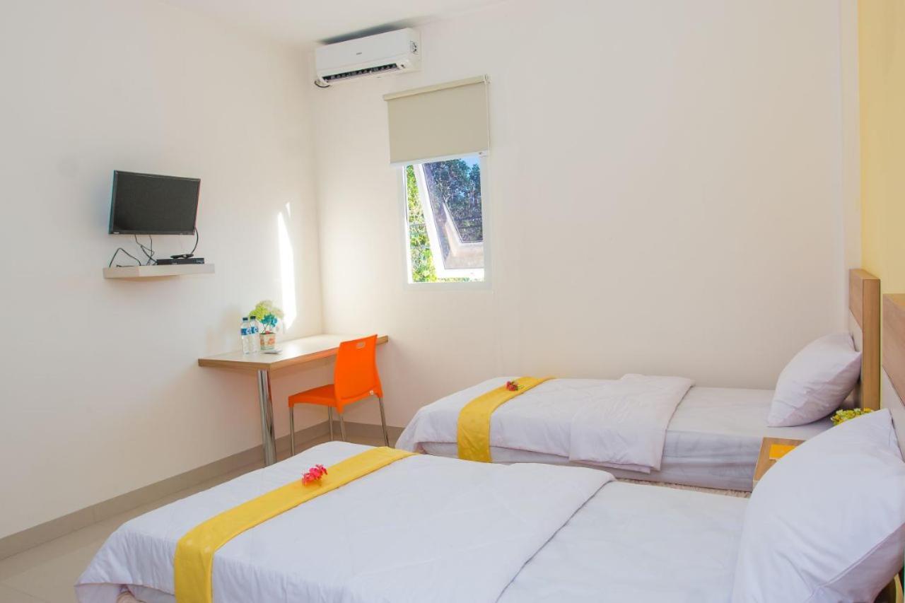 Berlian Hotel Ende Exterior foto